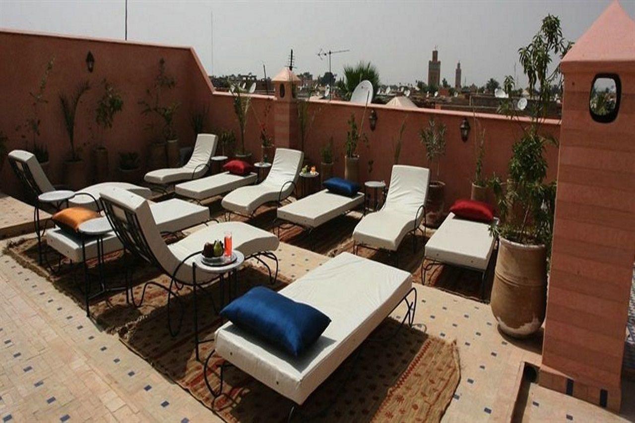 Riad Palais Calipau Marrakesh Extérieur photo Rooftop terrace at the Hotel Le Bardo