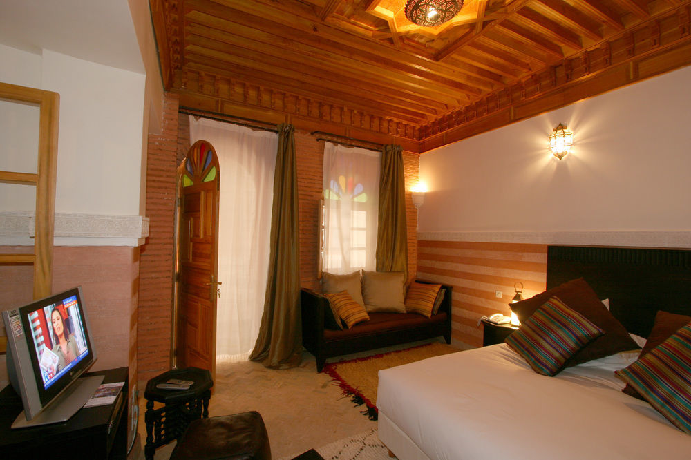 Riad Palais Calipau Marrakesh Chambre photo A room at the hotel