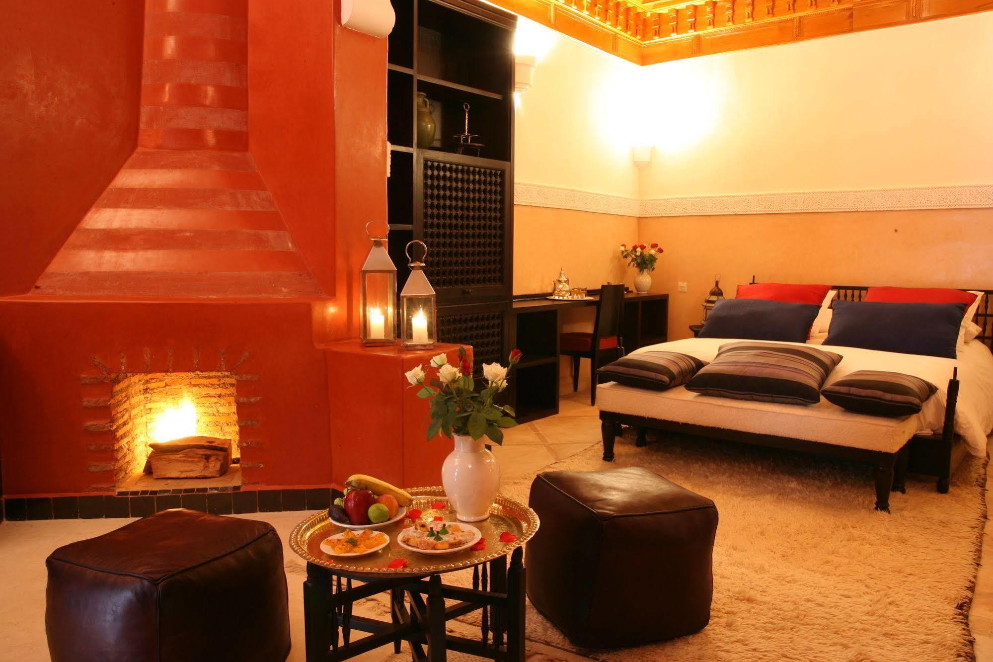 Riad Palais Calipau Marrakesh Chambre photo A suite at the hotel
